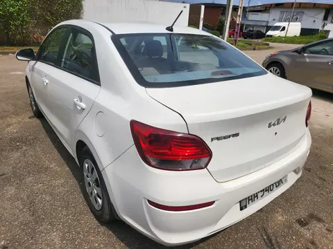 KIA PEGAS - ANNÉE 2024 - ESSENCE - BOÎTE AUTOMATIQUE - CLIMATISÉE. — photo 2