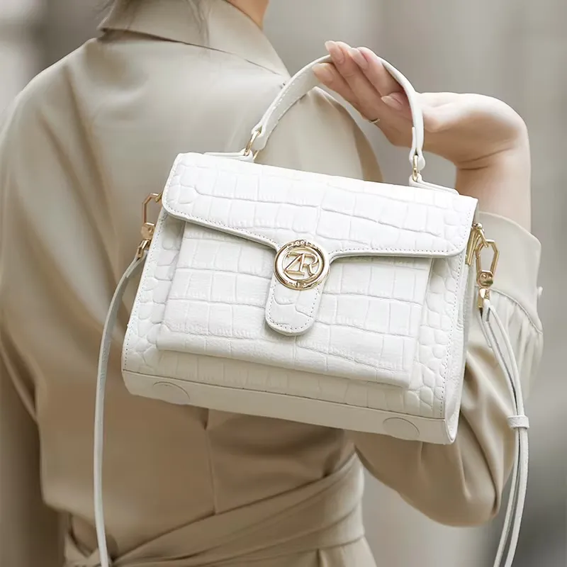 Sac à main blanc effet crocodile — photo 1