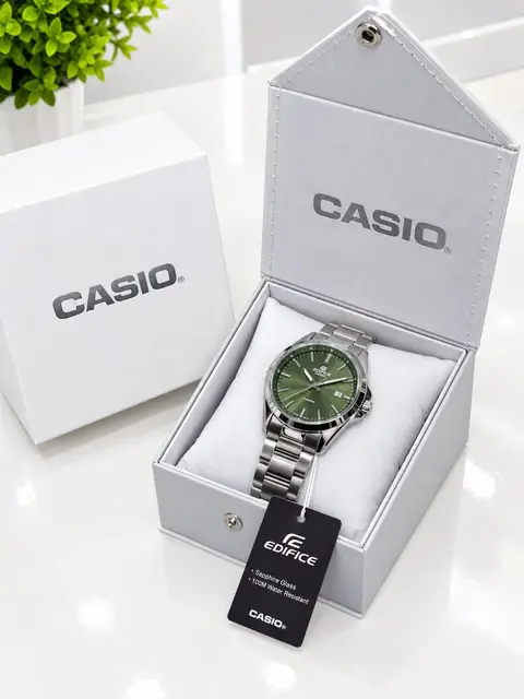 Casio édifice — photo 3