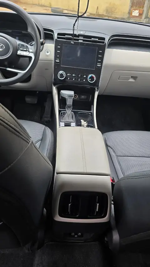 Hyundai Tucson HTRAC Semi-Full Année 2022, État importé — photo 4