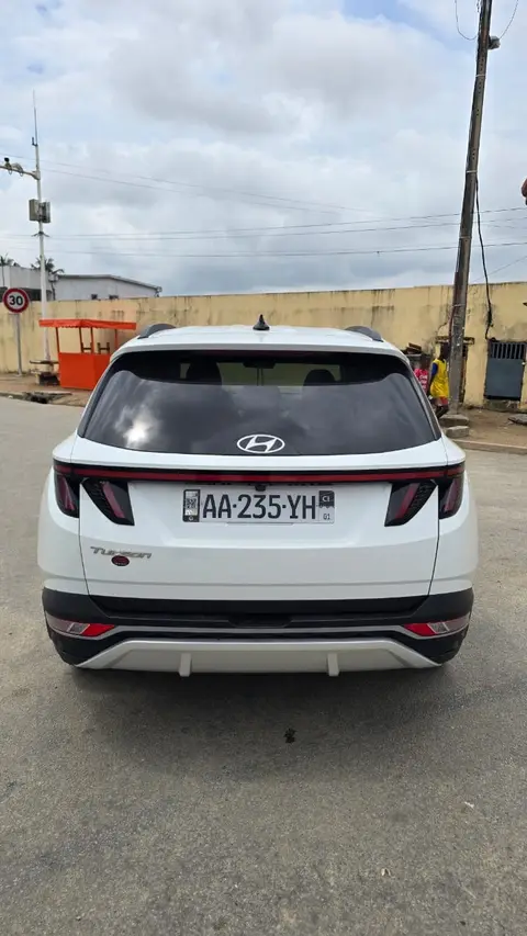 Hyundai Tucson HTRAC Semi-Full Année 2022, État importé — photo 2