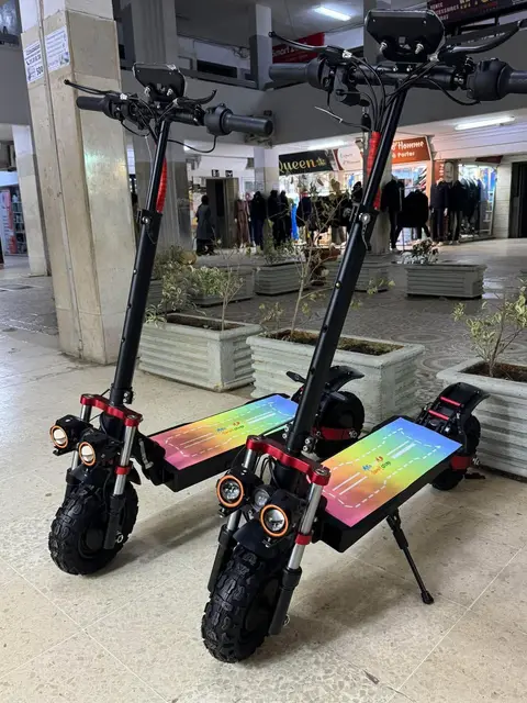 Trottinettes électrique tout terrain — photo 3