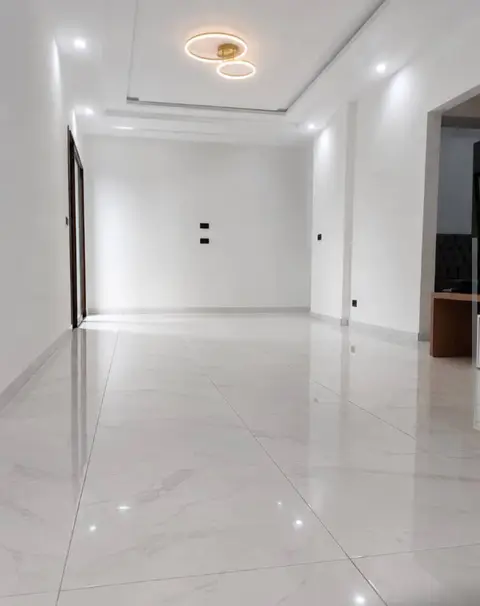 Un appartement de 4 pièces   situé à la Riviera 4 M Badon — photo 3