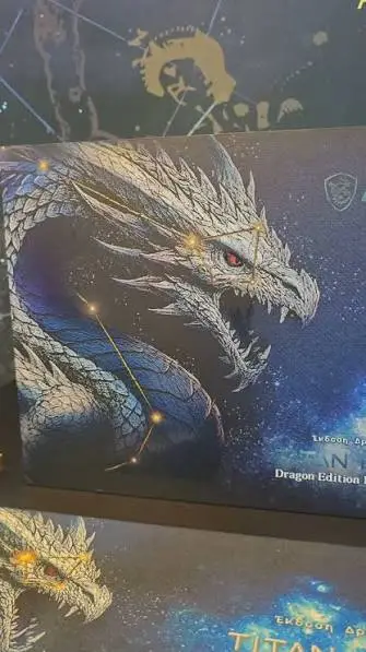 MSI Titan 18 HX Dragon Edition Draco Epic – Core Ultra 9, 96 Go RAM, SSD 6 To et — photo 2