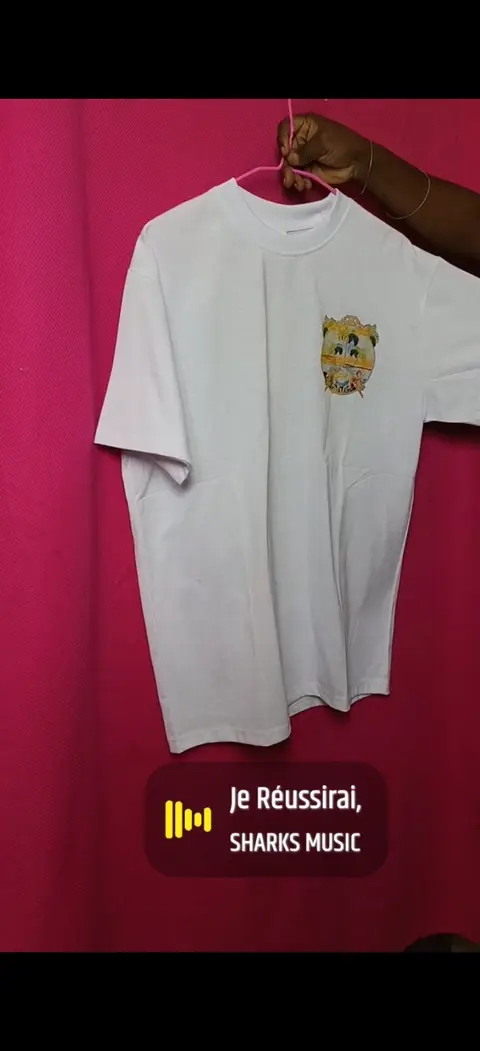 Tee-shirt — photo 2