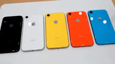 Iphone XR nouveau dans carton — photo 4