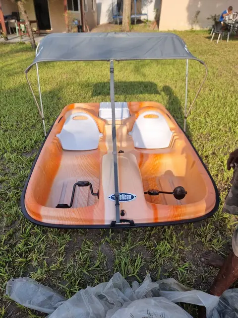 PEDALO PELICAN — photo 1