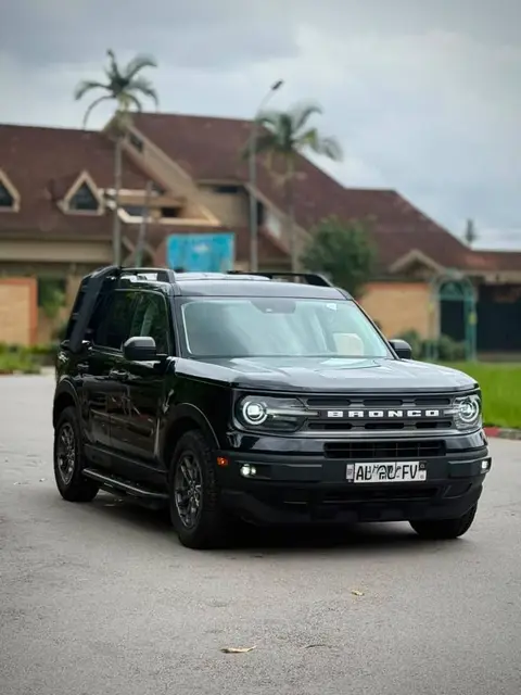 Ford Bronco Année 2024 Full-option, Occasion très propre — photo 1