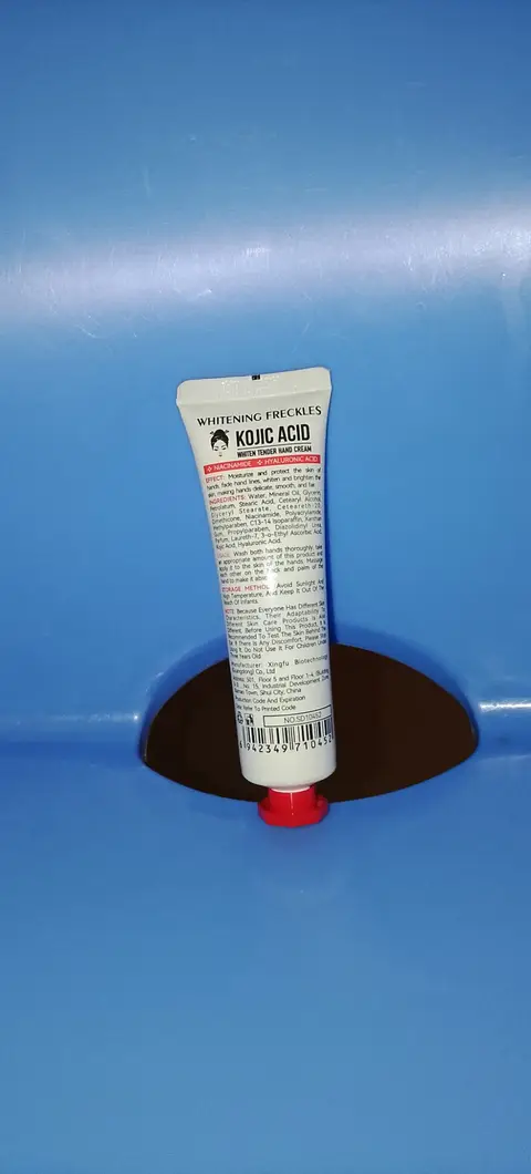 Crème éclaircissante Kojic Acid SAUMEE — photo 2