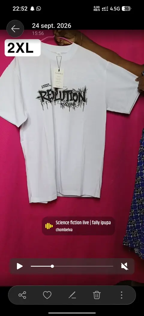 Tee-shirt — photo 4
