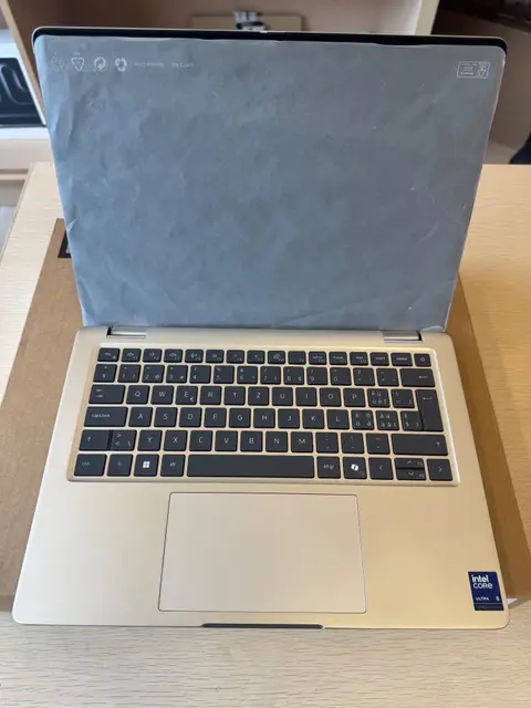 Dell pro 13  plus 2 en 1 Intel core ultra 5 — photo 4