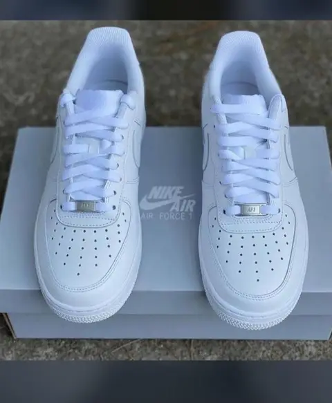 Nike air force one — photo 1