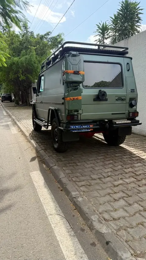 Mercedes Benz 300 GDV Année 1992 , véhicule tout terrain — photo 3