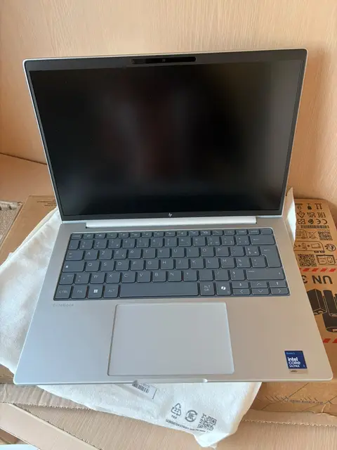HP helitebook 8 G2i 14 AL — photo 2