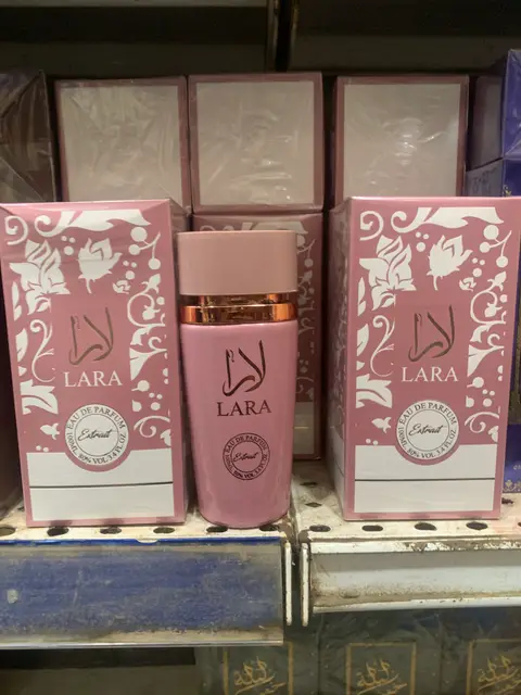Parfum LARA Eau de Parfum Extrait pour femme — photo 1