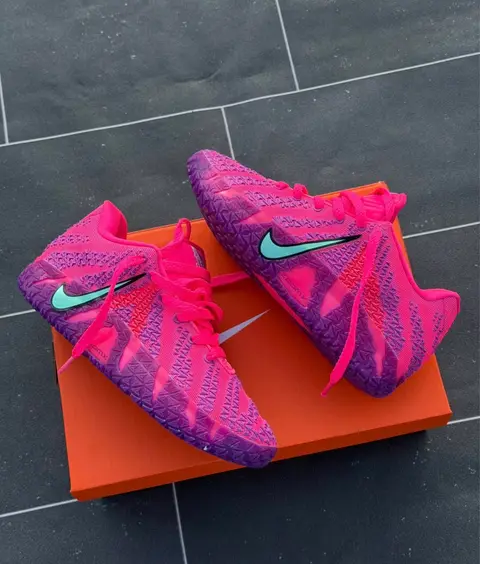 Nike ja 3 — photo 2
