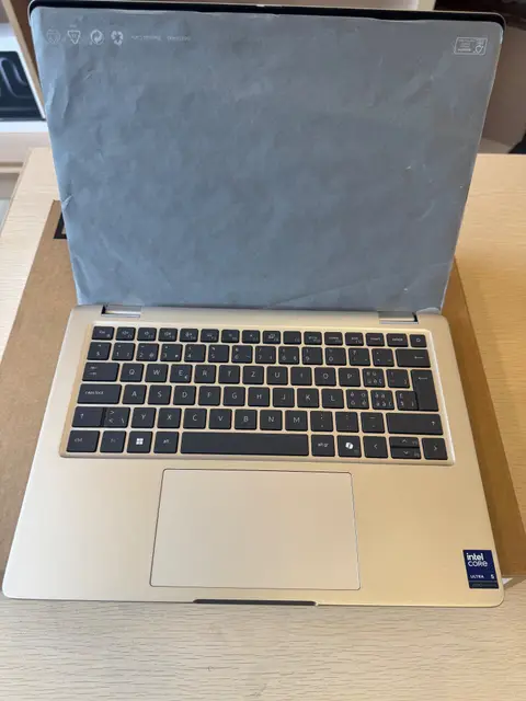 Dell pro 13  plus 2 en 1 Intel core ultra 5 — photo 2